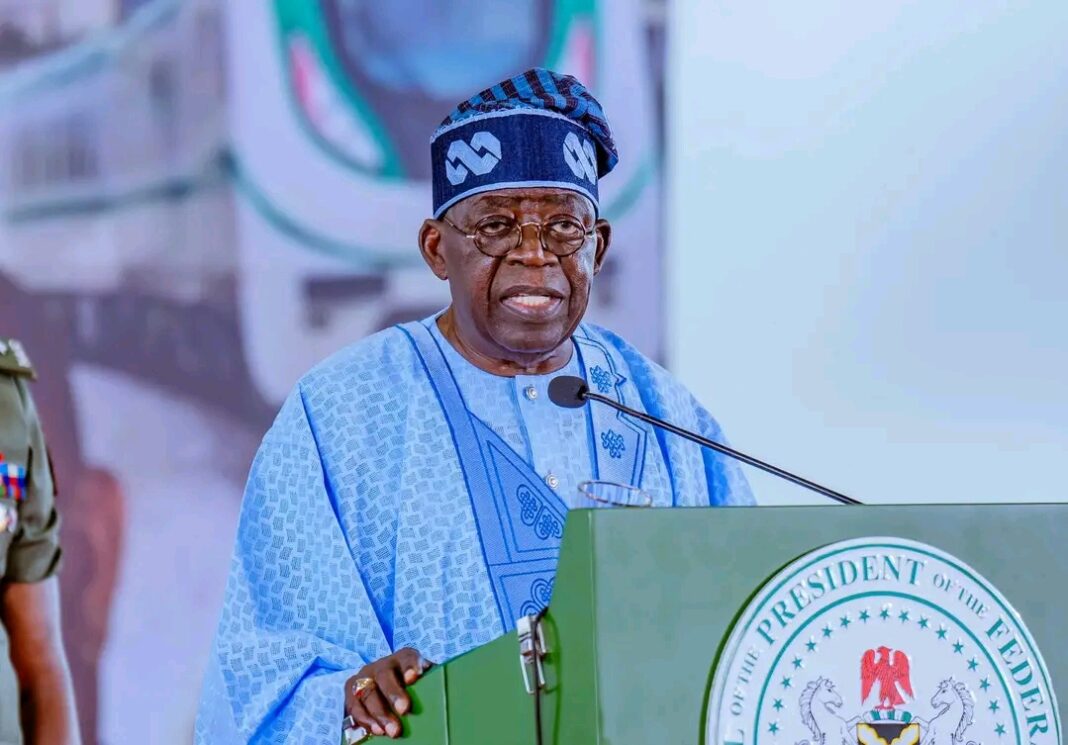 Federal Government Raises Minimum Wage Offer After Labour Strike Federal Government Raises Minimum Wage Offer After Labour Strike